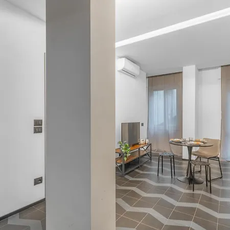Apartamento Arq14 - Duomo-loreto - Romantic